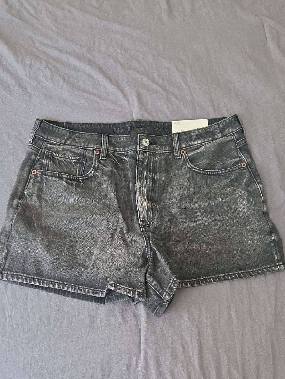 American Eagle Outfitters Black Mom Short Jeans - Strigid